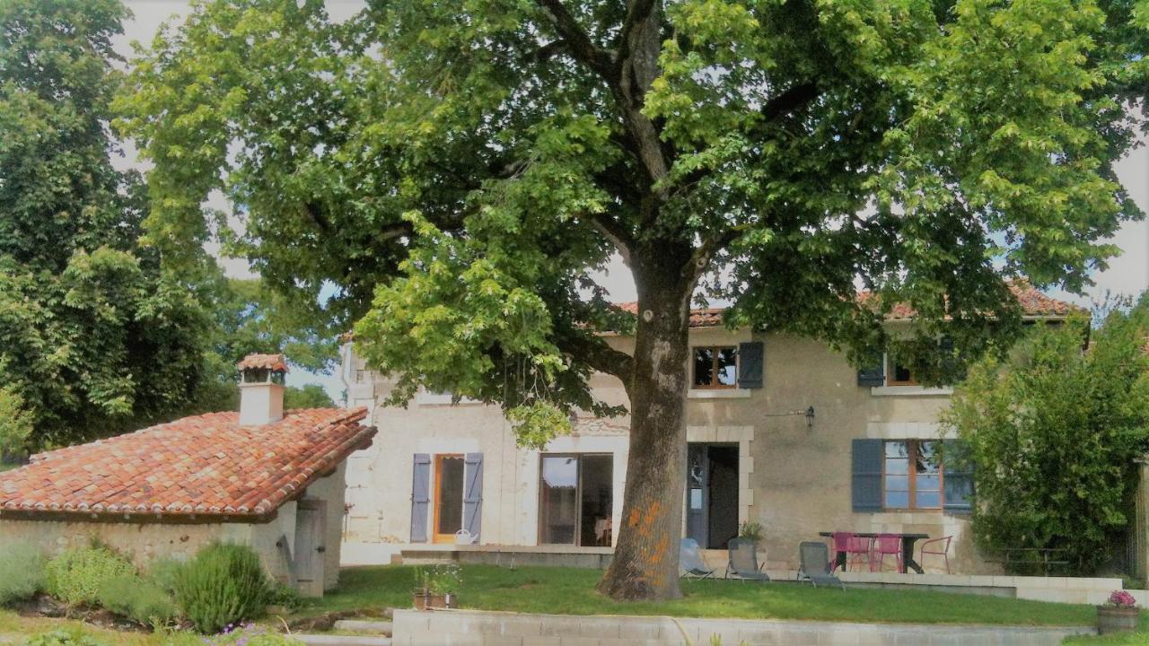 Maison d hôtes Casa Sana Pillac Exterior foto